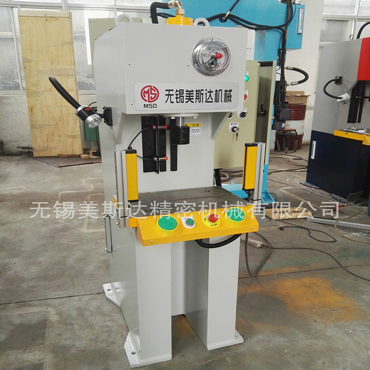 Y41-4T单柱液压机